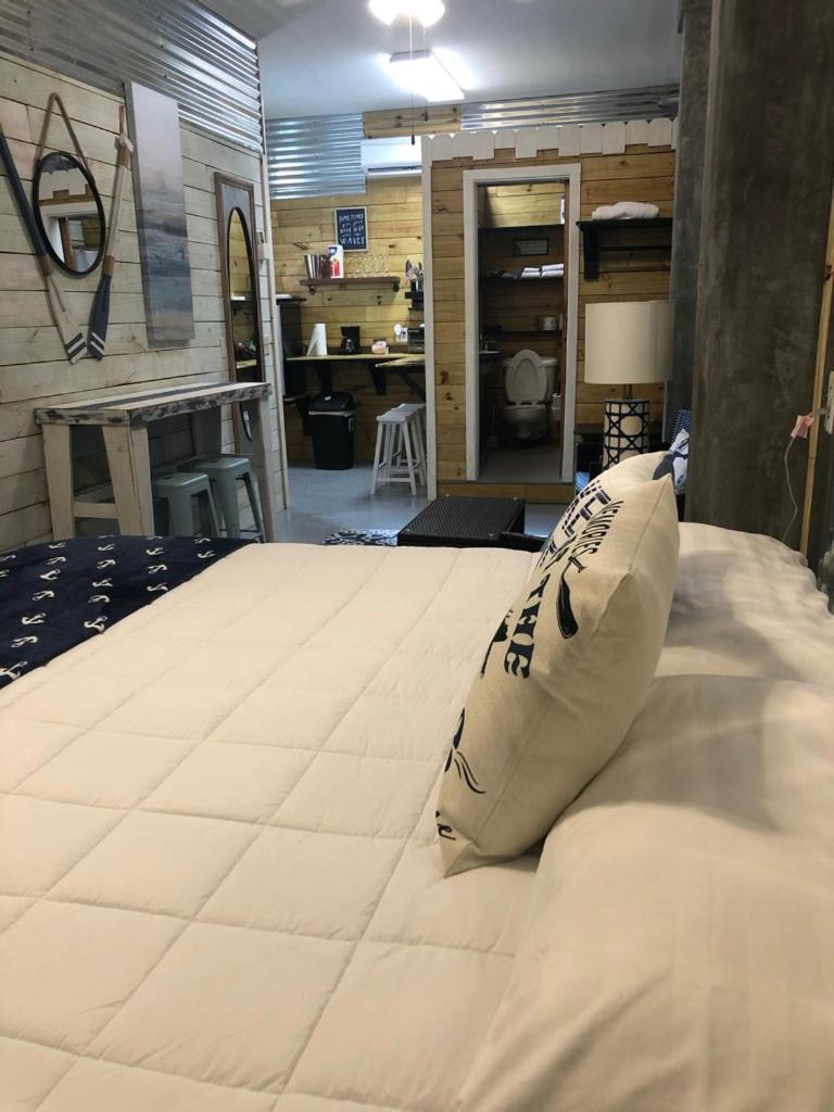 De La Bleau B&B 曼德维尔 外观 照片